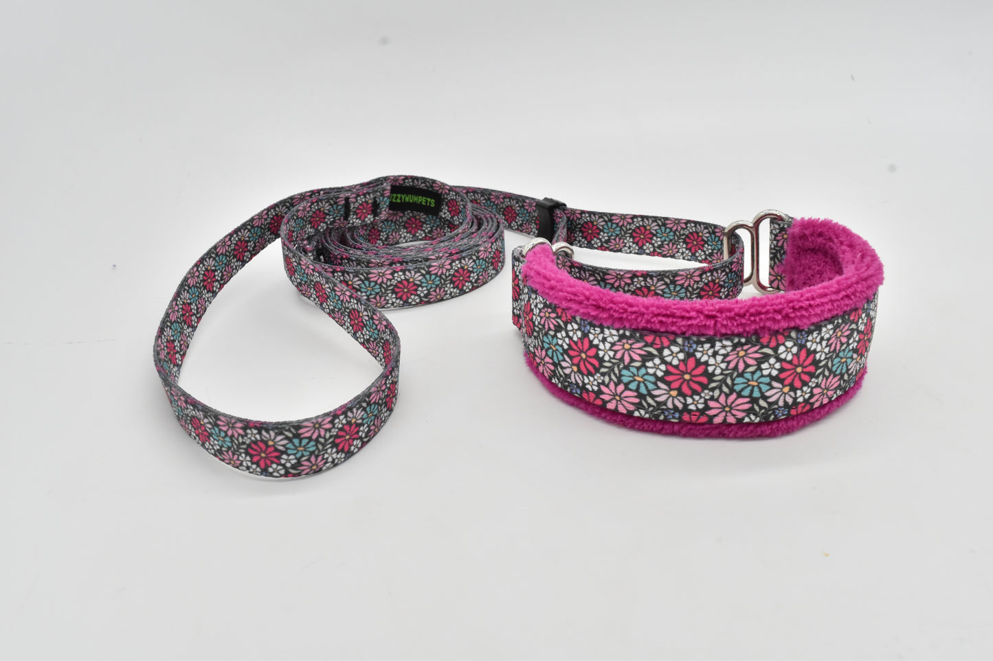 5/8” Evanston Floral walking lead