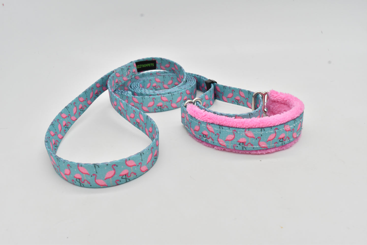 1.5” Flamingo Row walking lead