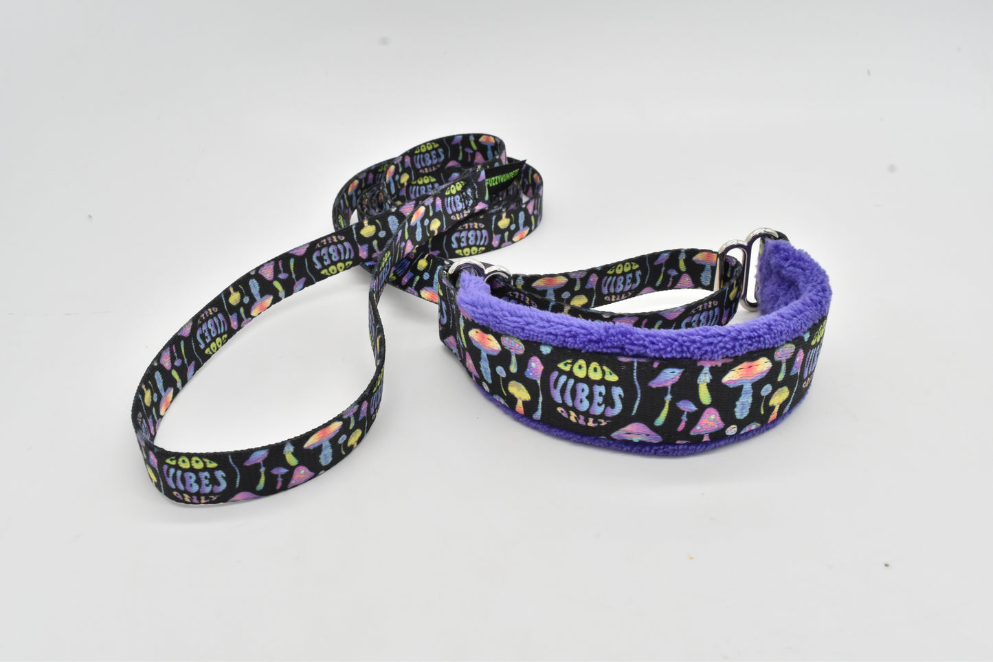 1” Good Vibes walking lead
