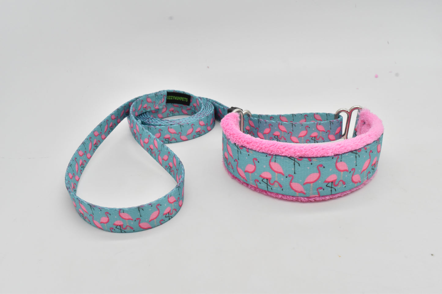 1.5” Flamingo Row walking lead