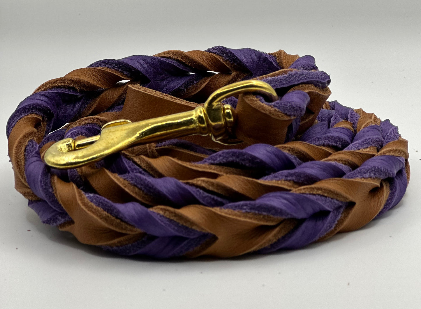 1/2” Bullhide braided leather leash (message me for the metallic color choice available)