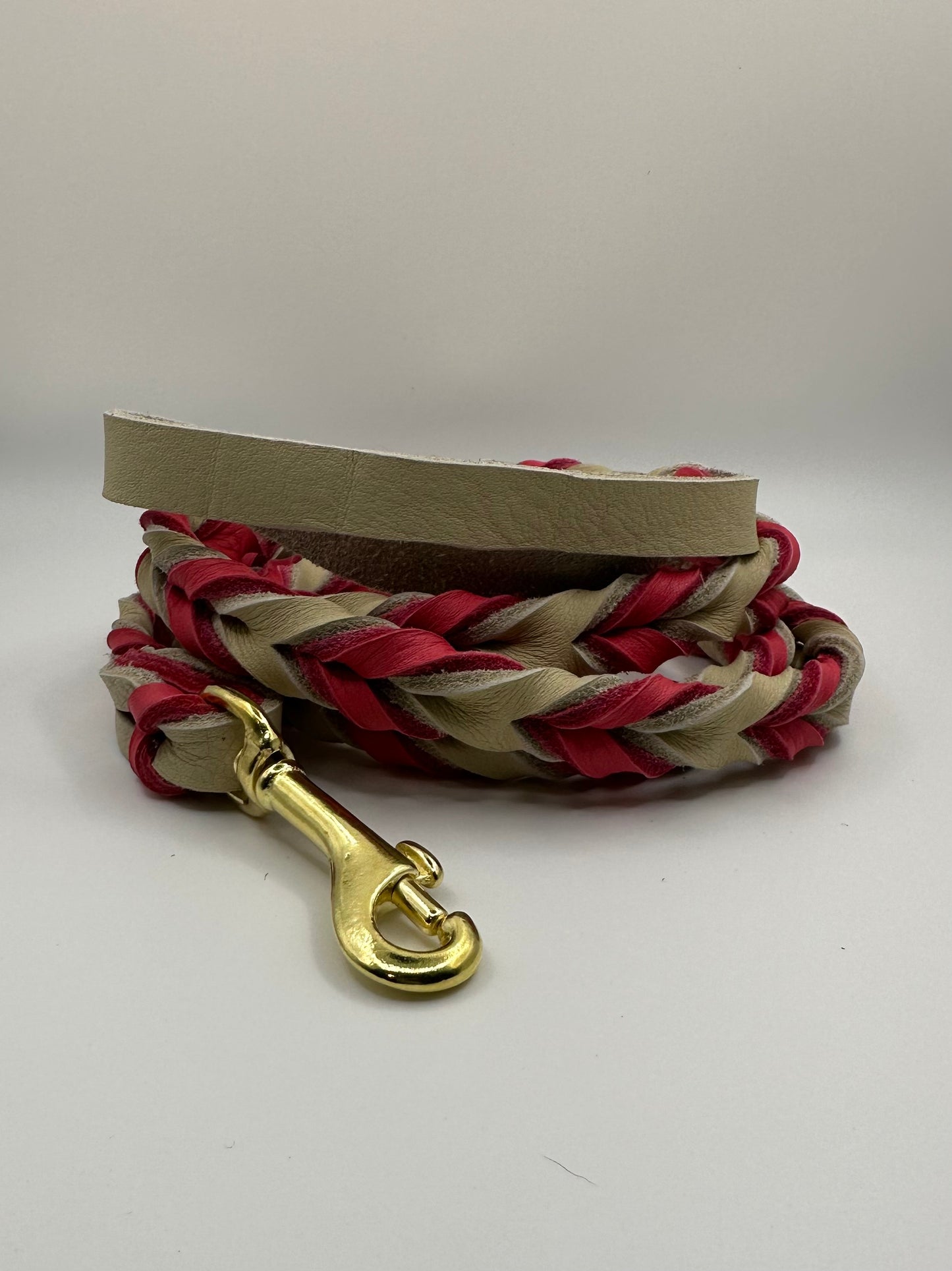 1/2” Bullhide braided leather leash (message me for the metallic color choice available)