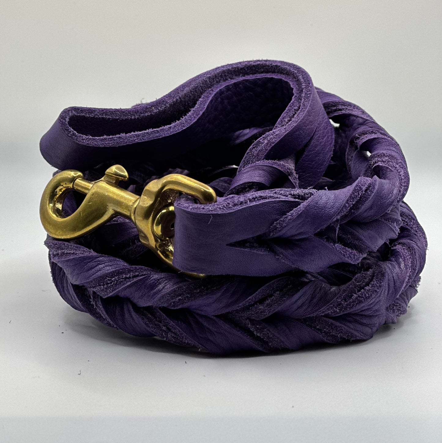 1/2” Bullhide braided leather leash (message me for the metallic color choice available)