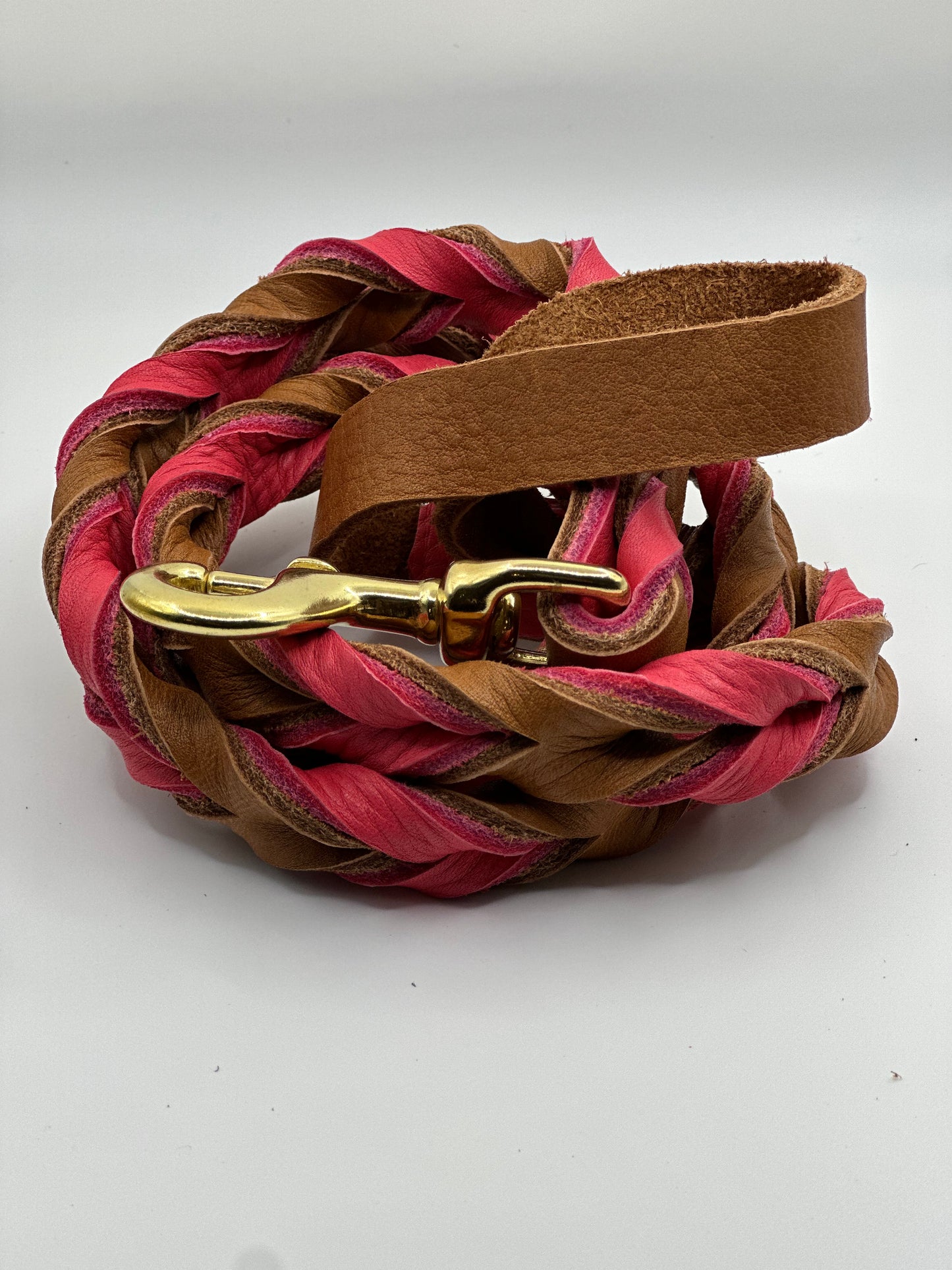 1/2” Bullhide braided leather leash (message me for the metallic color choice available)